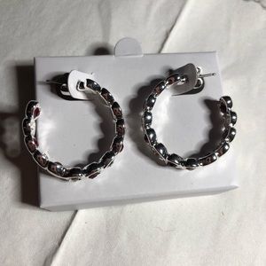 woman earrings